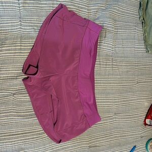 Lululemon speed up short